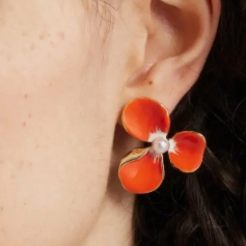 Nordstrom Painted Pansy Stud Earrings – Coral/Gold – NWT